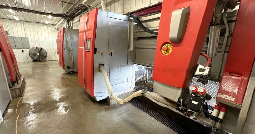 DD2922 Lely A5 Robotic Milking System MO Dairy Dealer LLC dd2922-lely-a5-robotic-milking-system-mo-dairy-dealer-llc