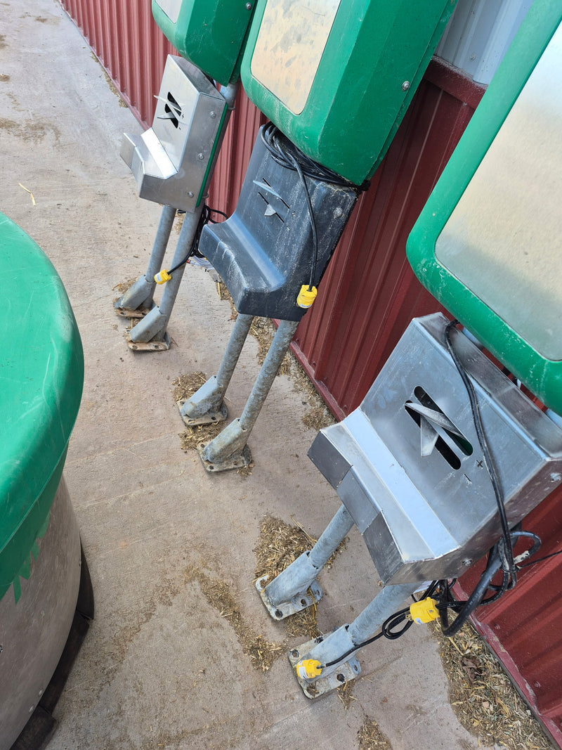 #DD2904 - Joz Moov 2.0 Feed Push Robots - WI