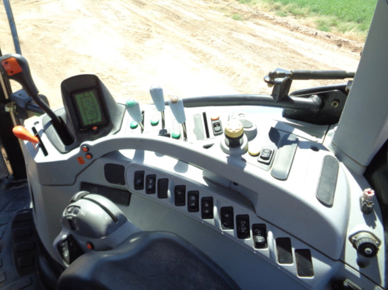 #DD2232 - New Holland T6 165