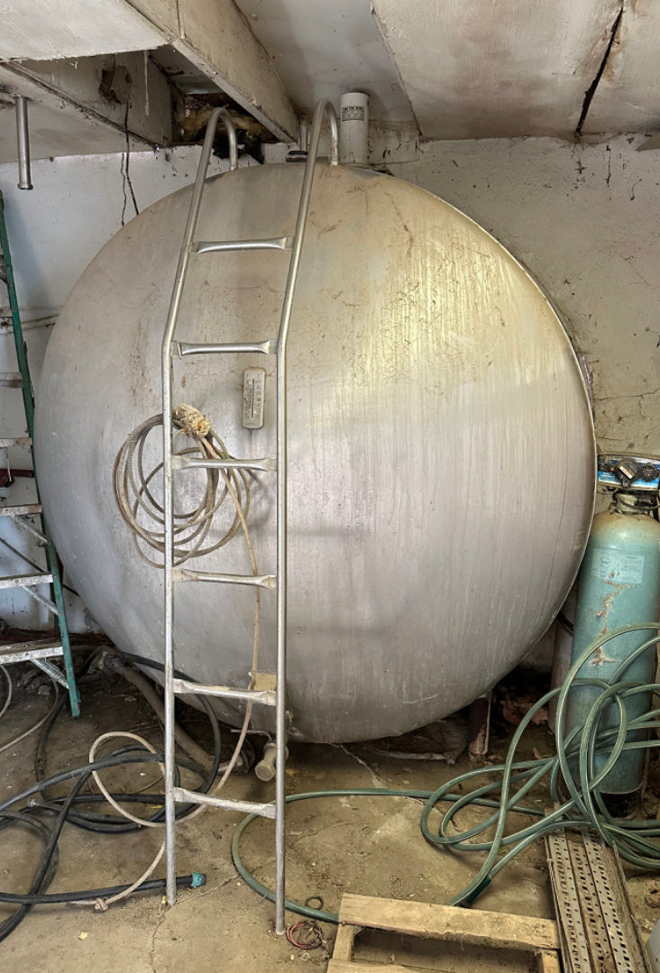 #DD2193 - 4,000 gl Milk Tank - SD