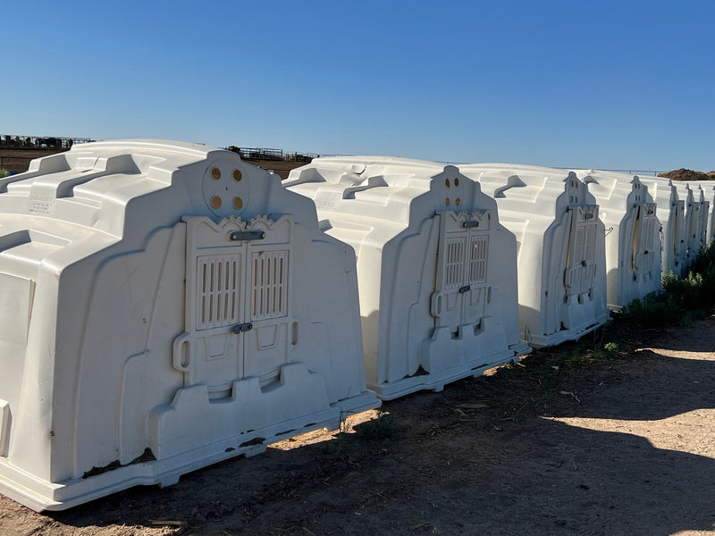 #DD2113 - Hatfield Super Hutches