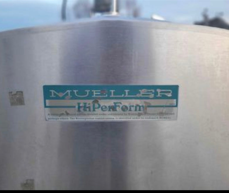 #DD2191 - Mueller 600 gl Bulk Tanks - NE